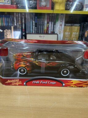 MOTORMAX American Graffiti 1:18 1940 Ford Coupe Flames Diecast
